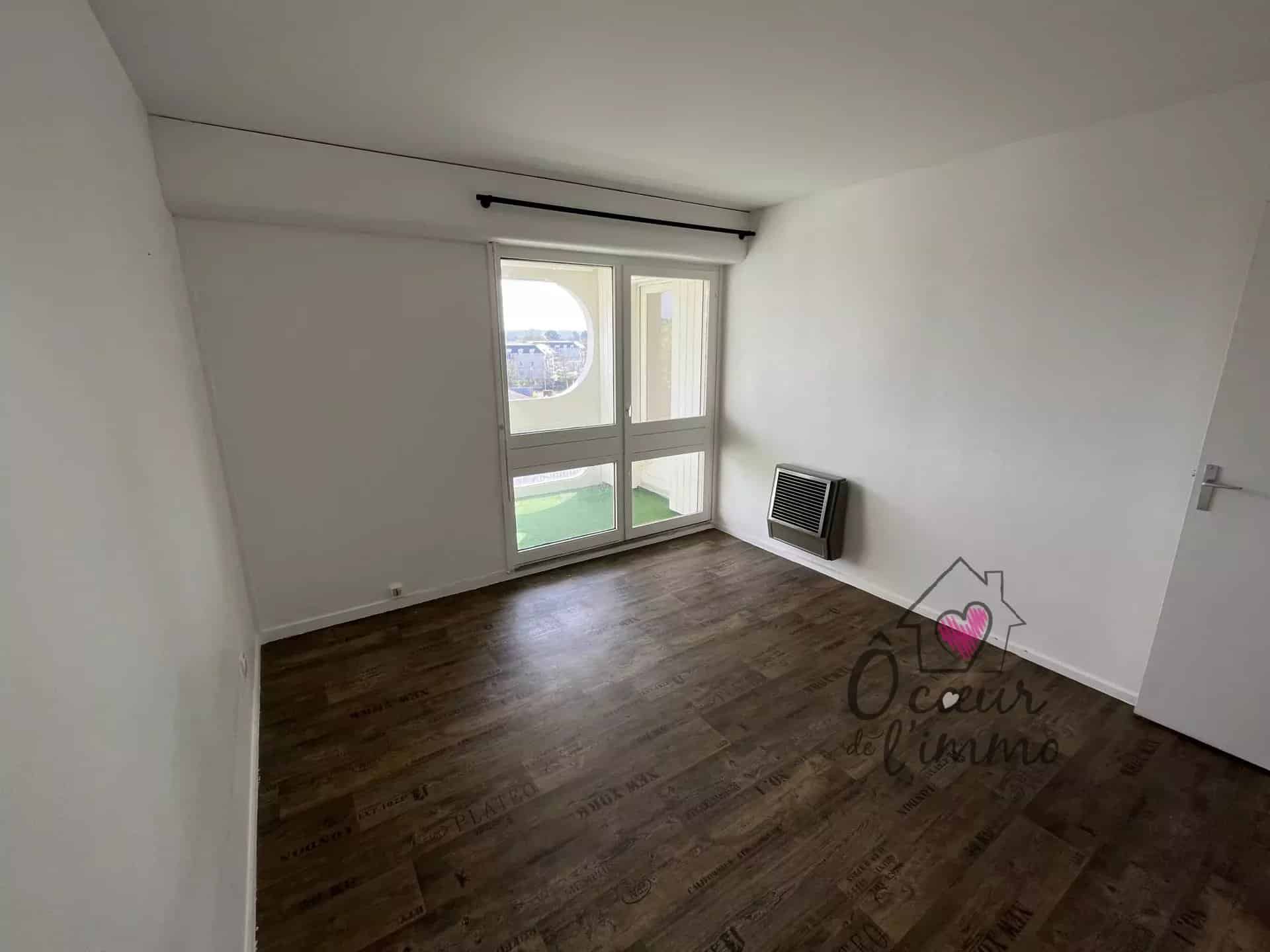 CHOLET APPARTEMENT T2