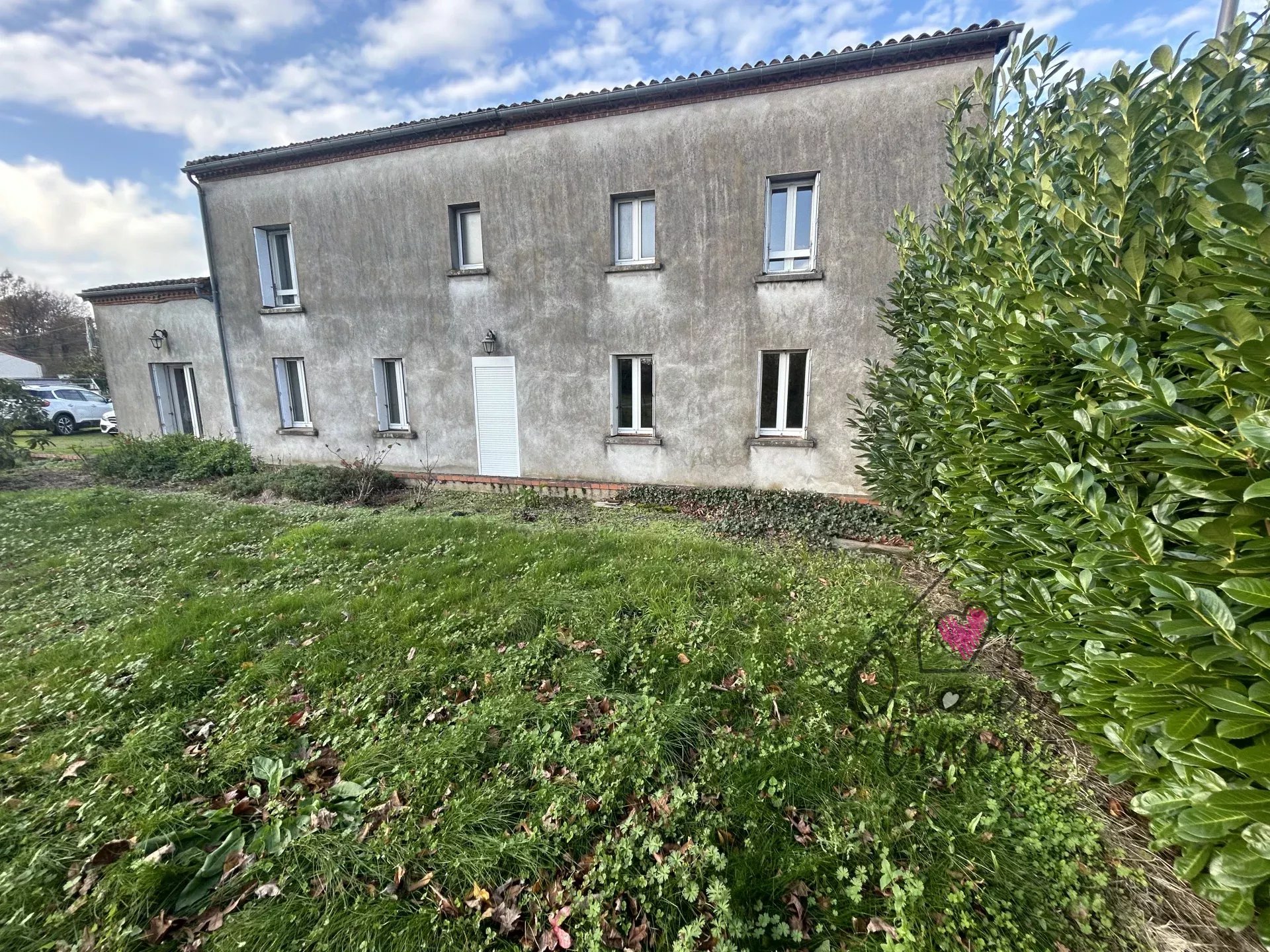 MAISON   DE 160M²