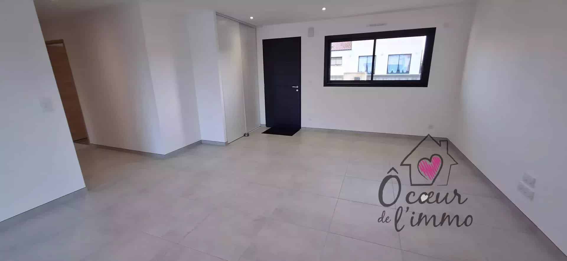 Plain pied : 4 chambres Moderne + garage