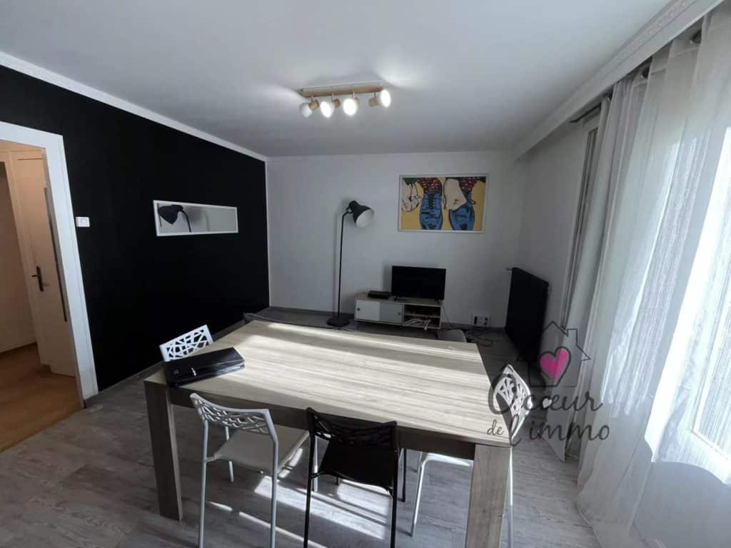 CHOLET APPARTEMENT 3CH MEUBLE