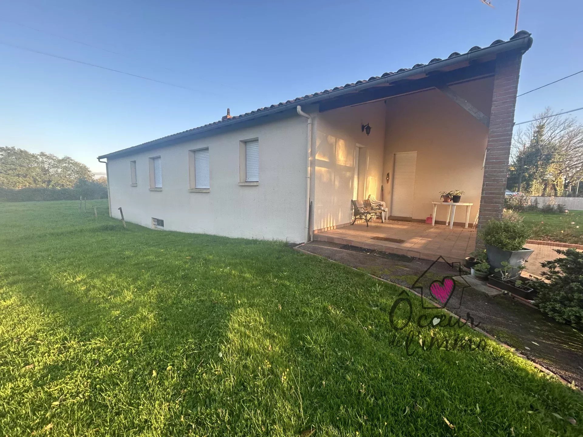 PAVILLON EN CAMPAGNE