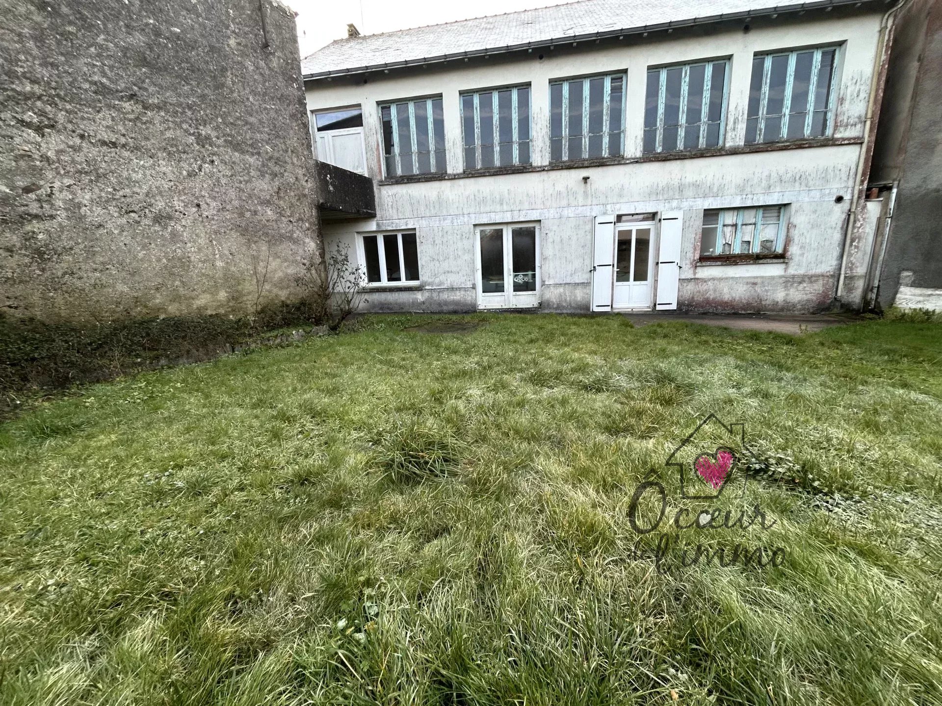 ENSEMBLE IMMOBILIER de 340M²