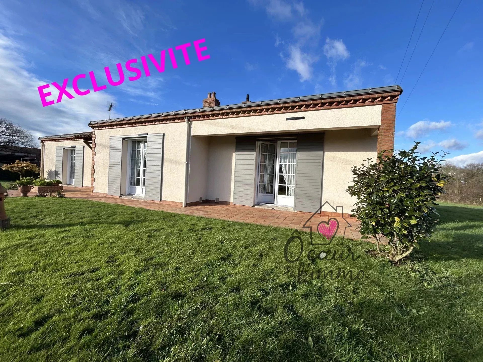 PAVILLON EN CAMPAGNE