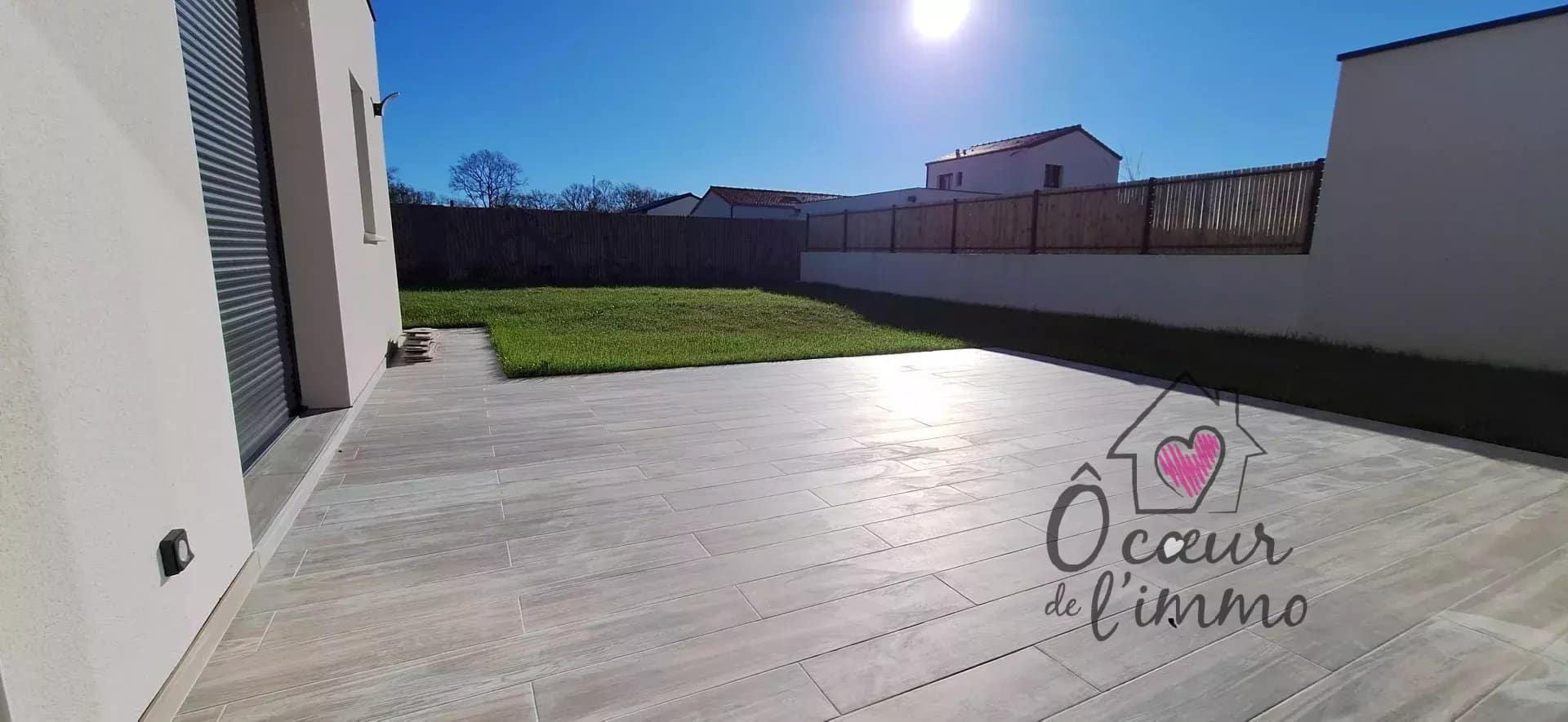 Maison Moderne 4 chambres  avec 50m2 de garage