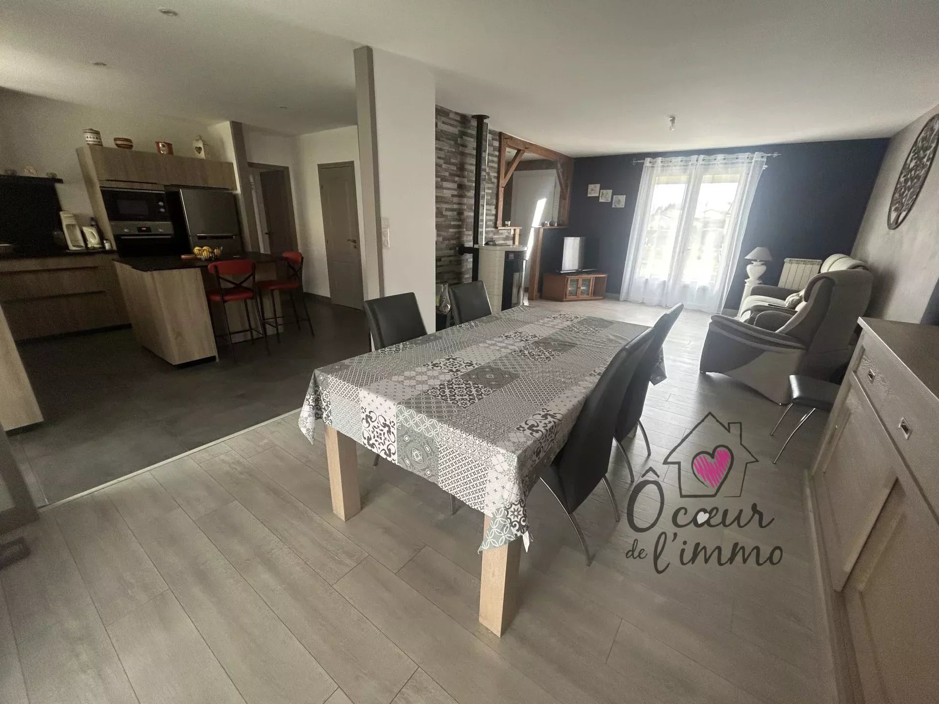 PAVILLON 134M² SAINT-GEORGES-DES-GARDES