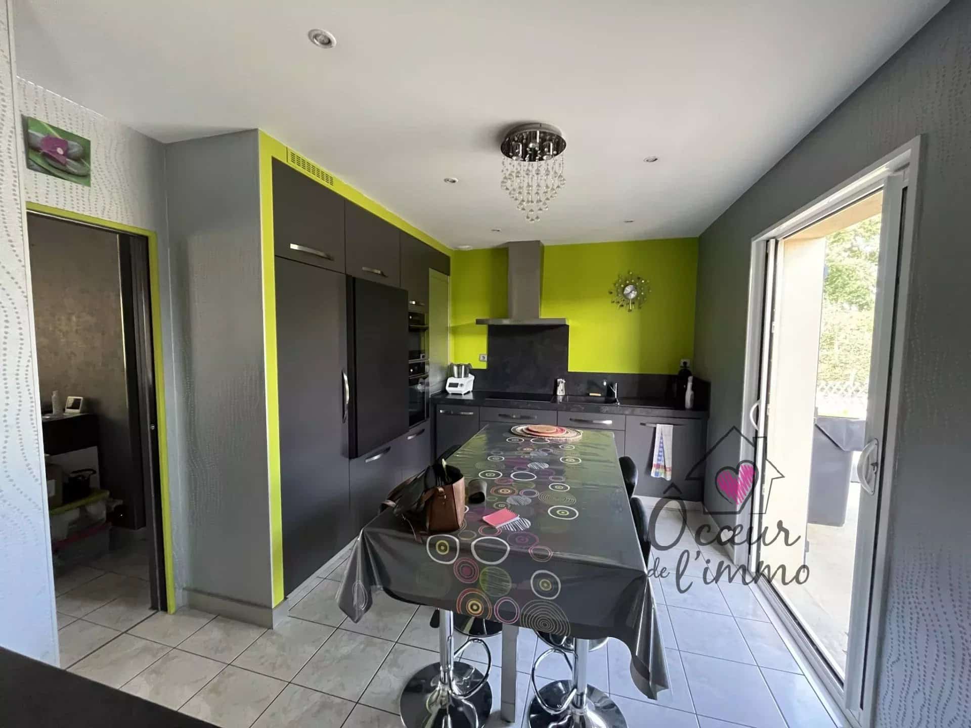 CHEMILLE EN ANJOU – Maison 3 chambres