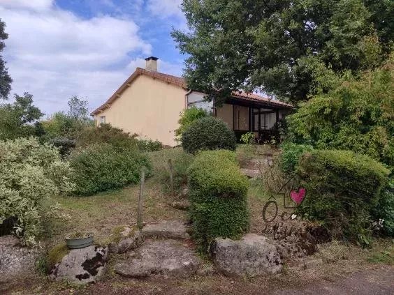 PAVILLON SUR SOUS SOL