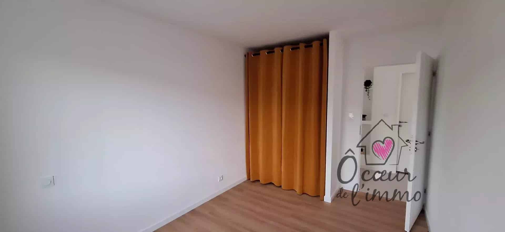 Plain pied  : 3 chambres + Garage