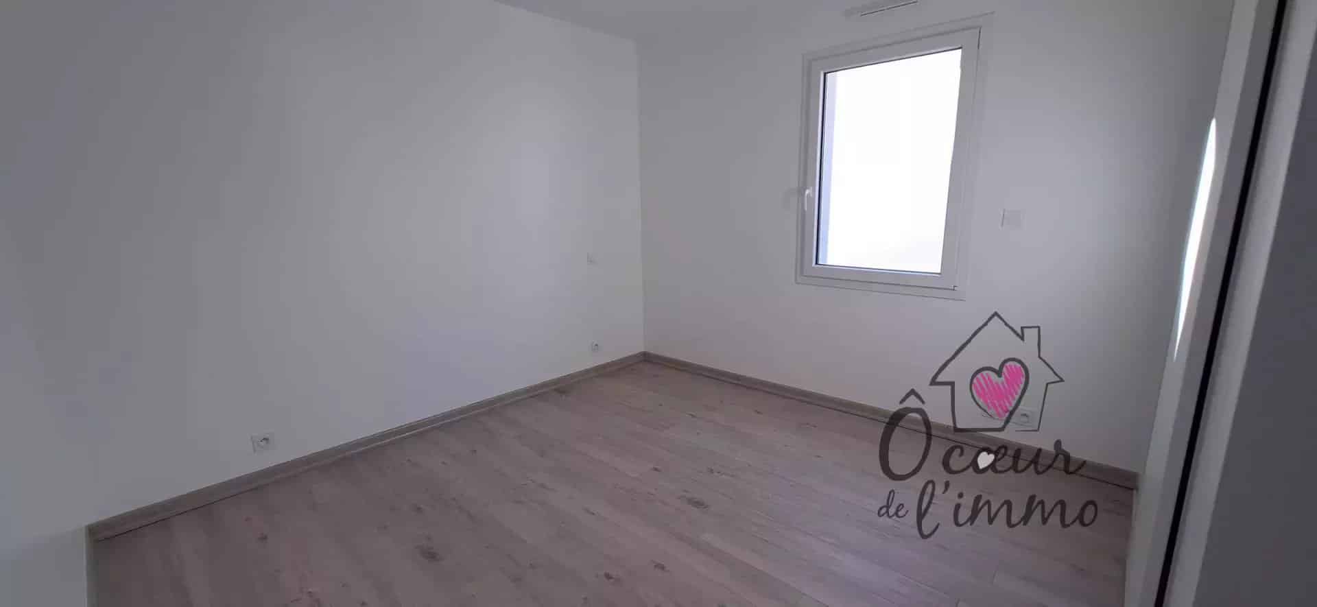 Maison Moderne 4 chambres  avec 50m2 de garage