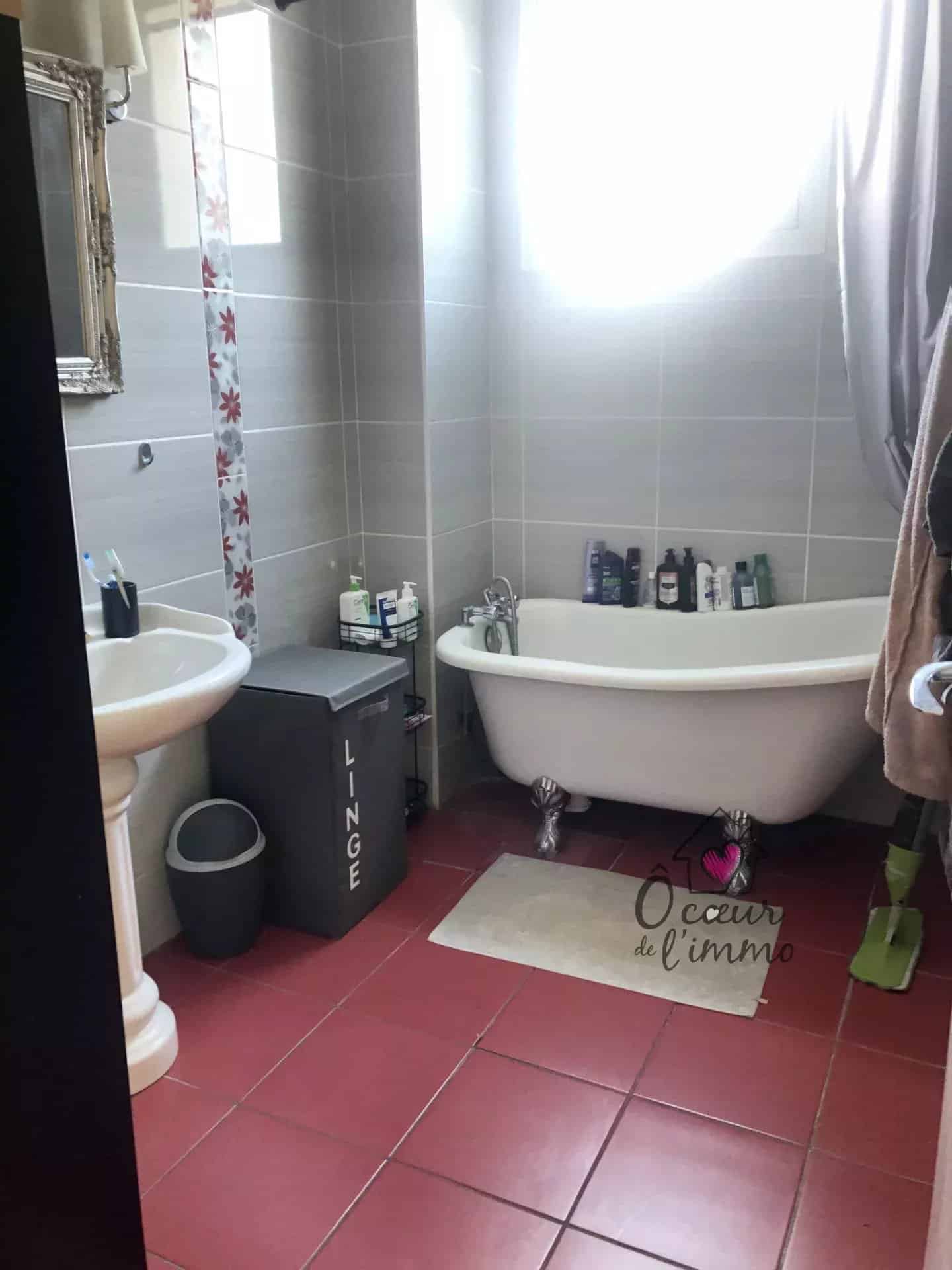 CHOLET APPARTEMENT T3