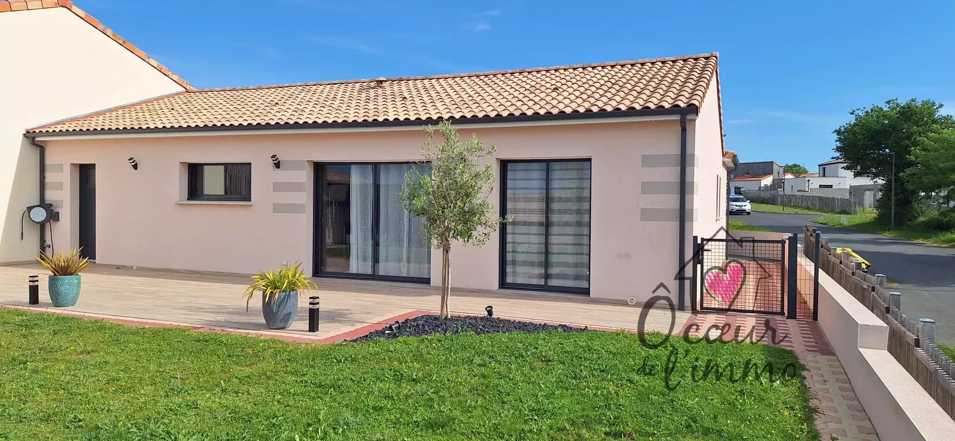 Plain pied 101m2 avec garage.
