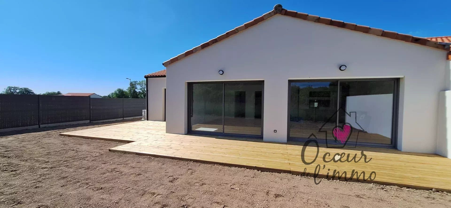 Beau plain pied 125m2 avec garage.