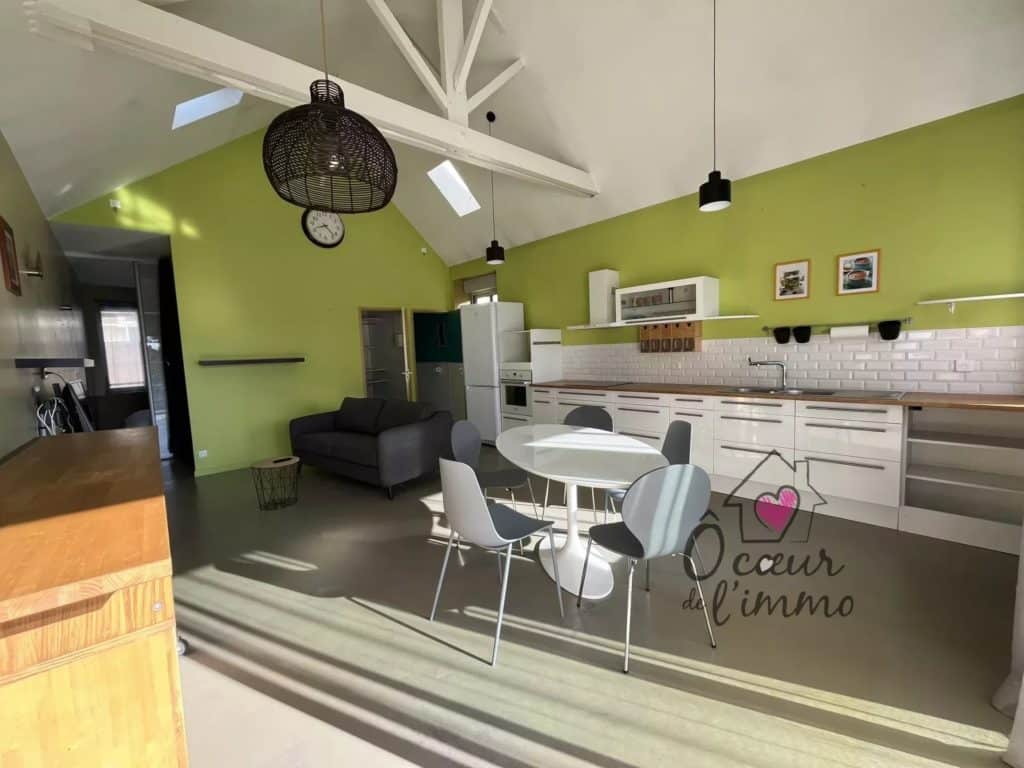 CHOLET APPARTEMENT T2 MEUBLE CENTRE VILLE