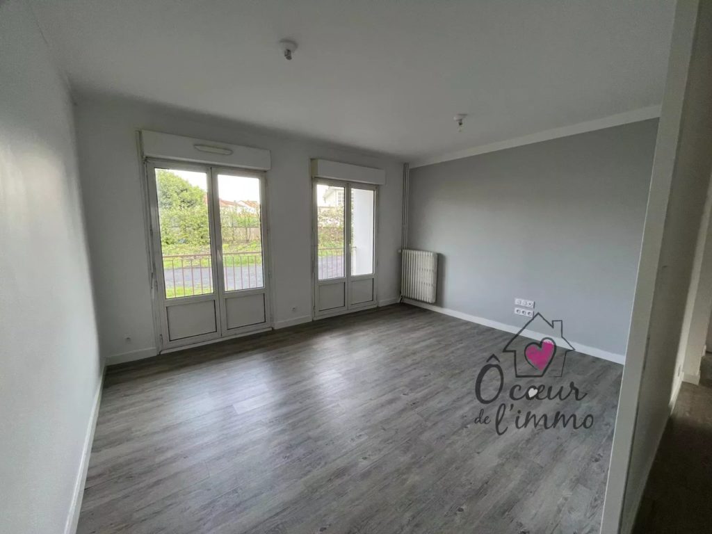 CHOLET APPARTEMENT T3