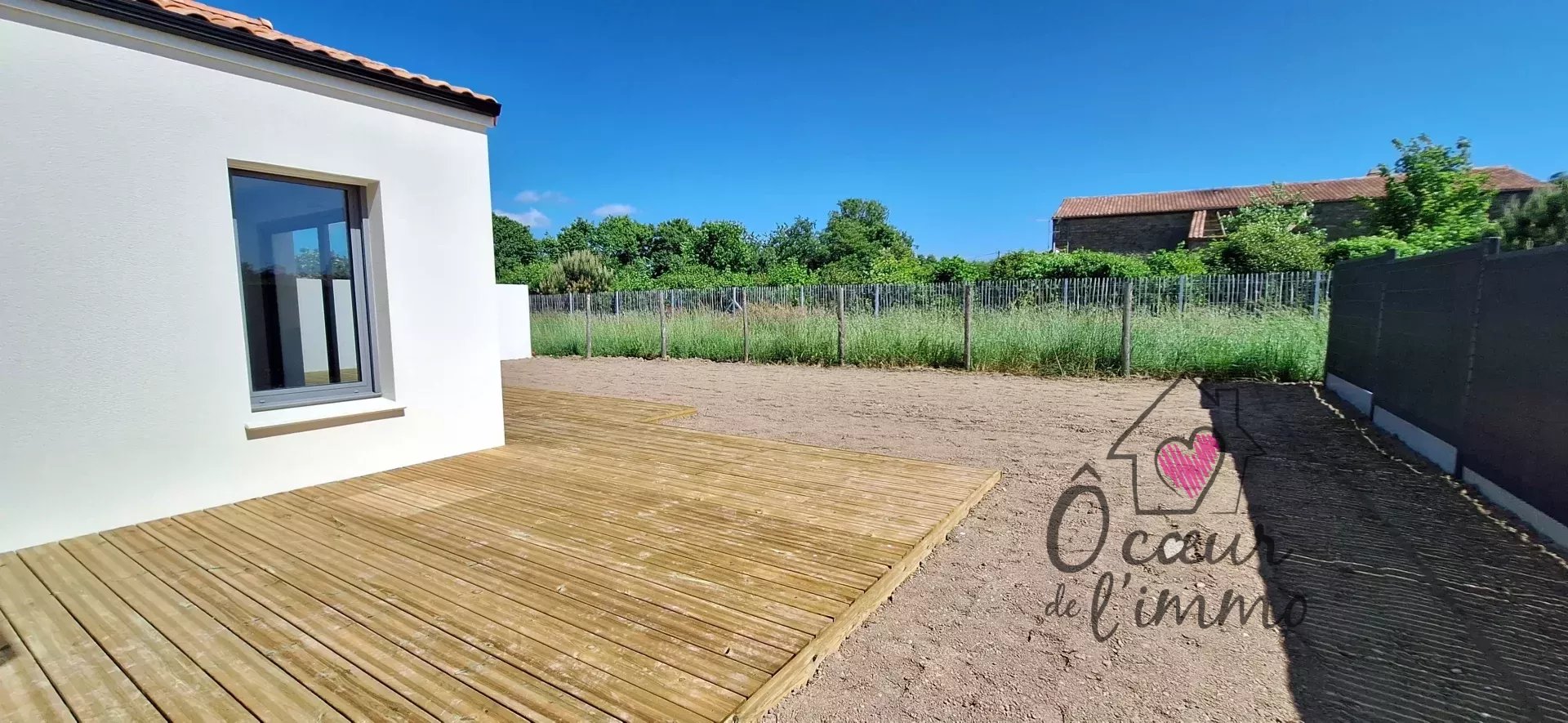 Beau plain pied 125m2 avec garage.