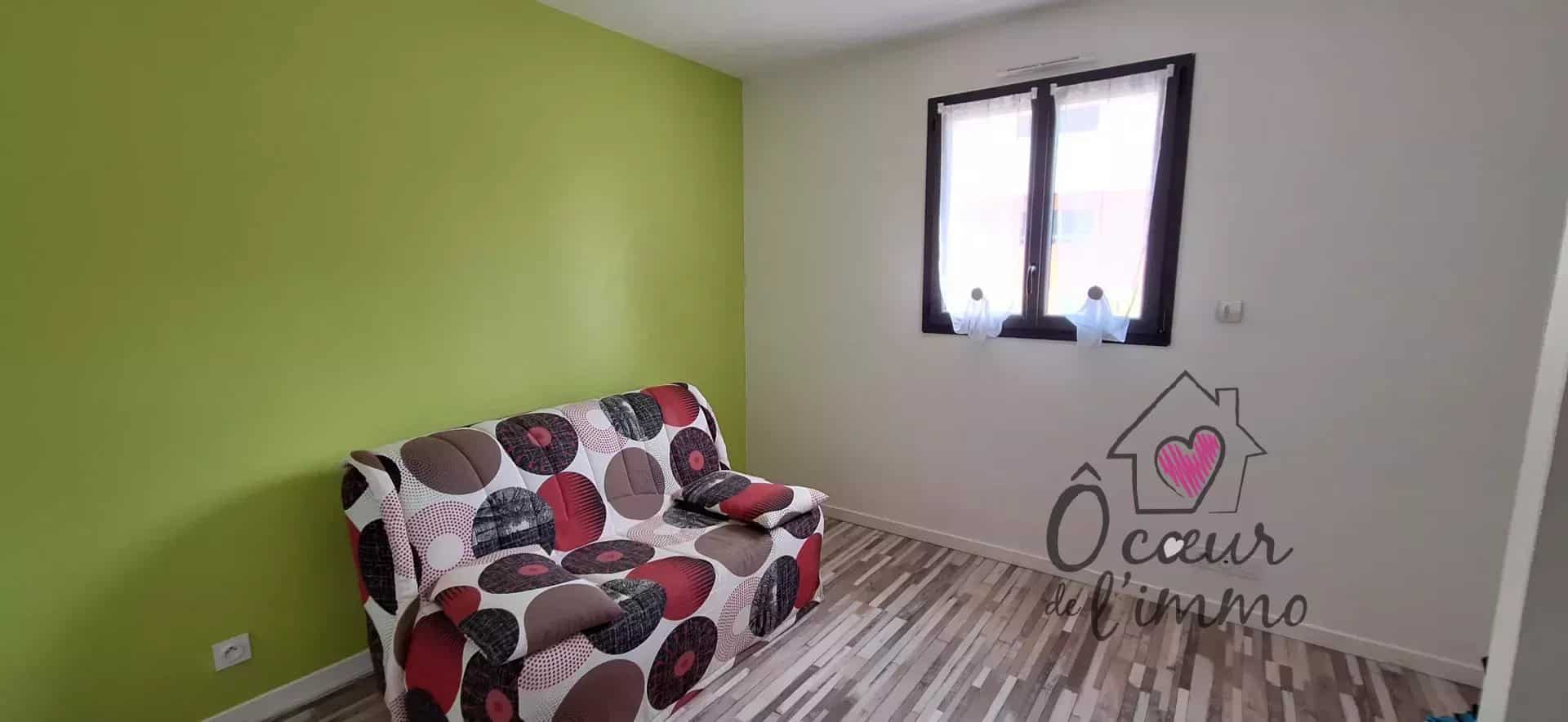 Plain pied 101m2 avec garage.