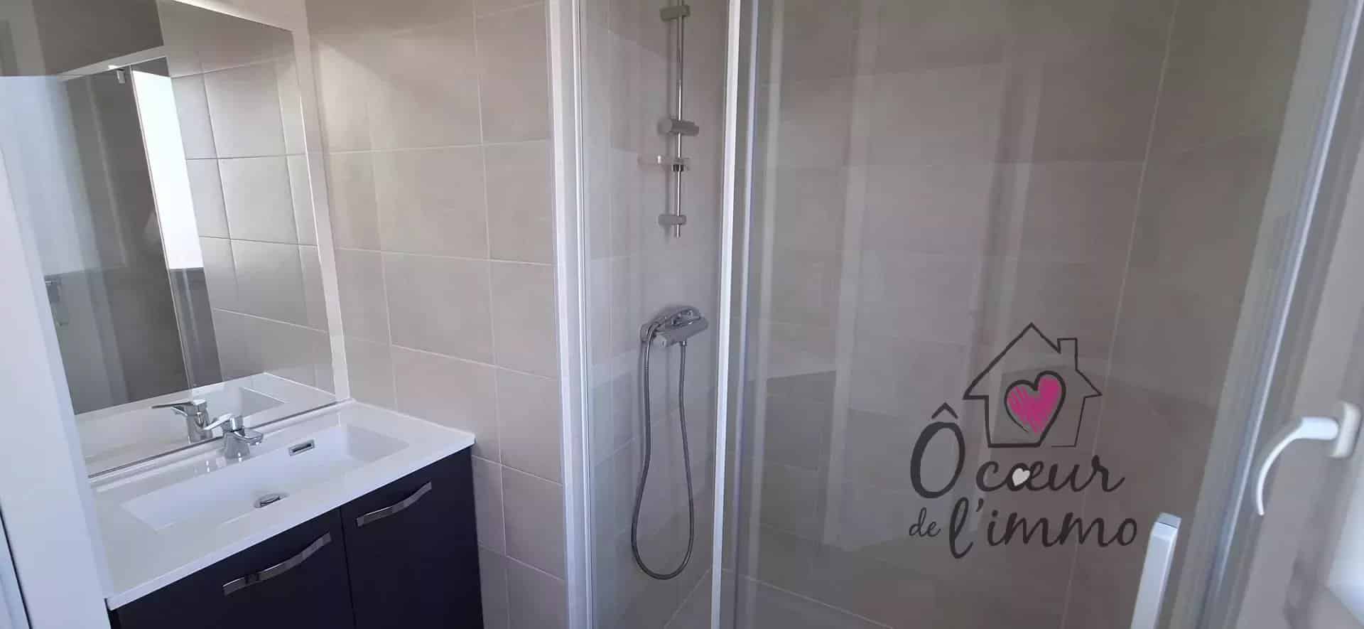 Appartement T2 de 2025 : 47 m2 + stationnement
