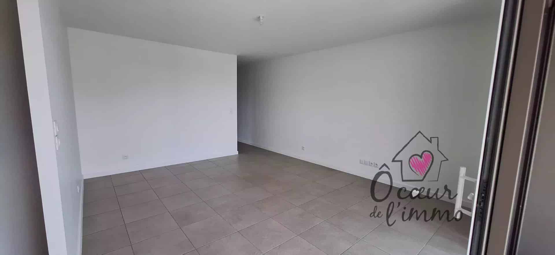 Appartement T2 de 2025 : 47 m2 + stationnement