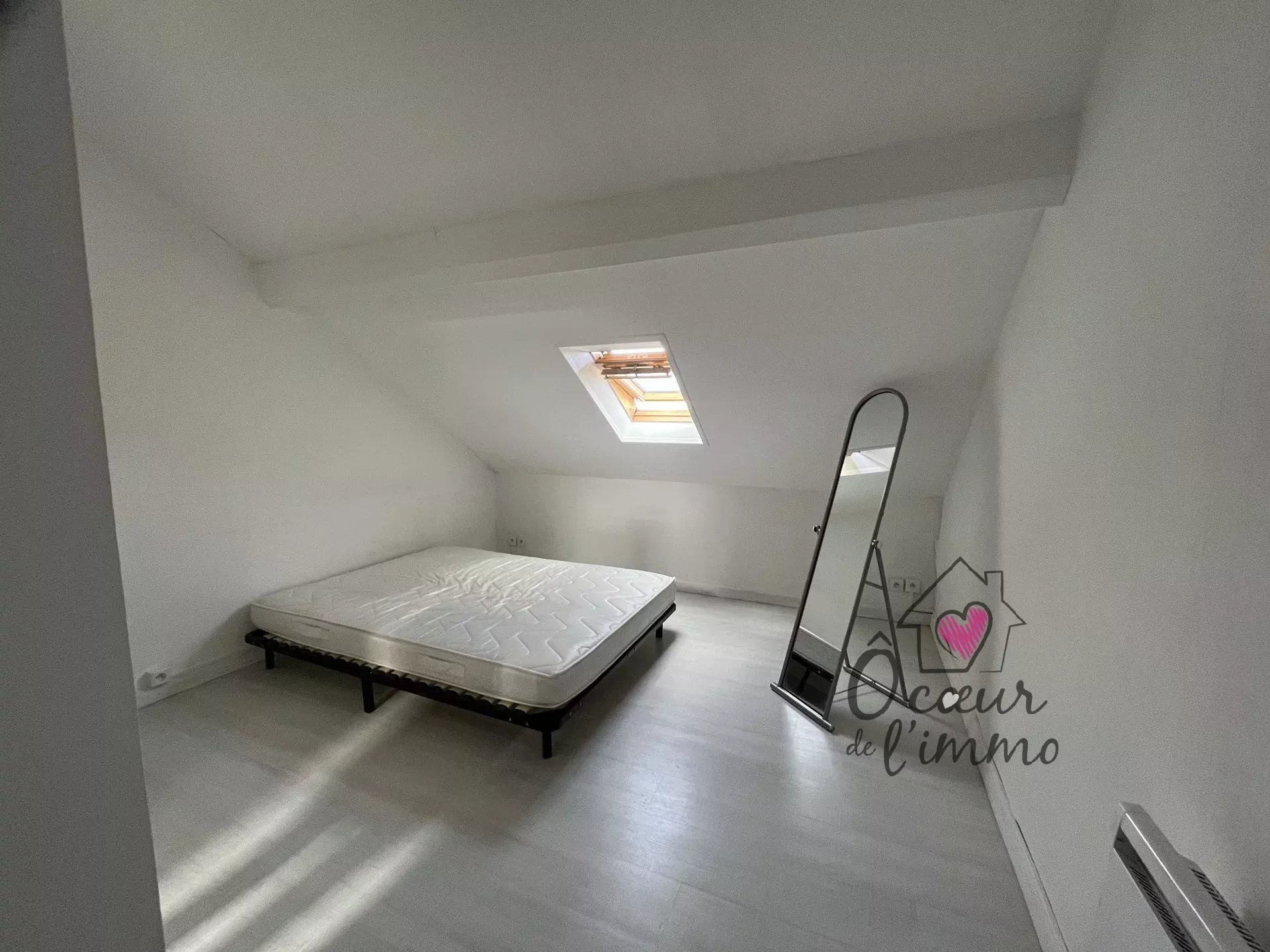 MORTAGNE/SEVRE APPARTEMENT MEUBLE