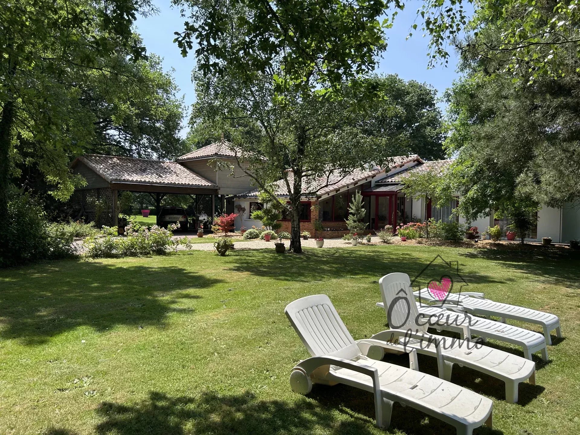 PROPRIÉTÉ AVEC ETANG