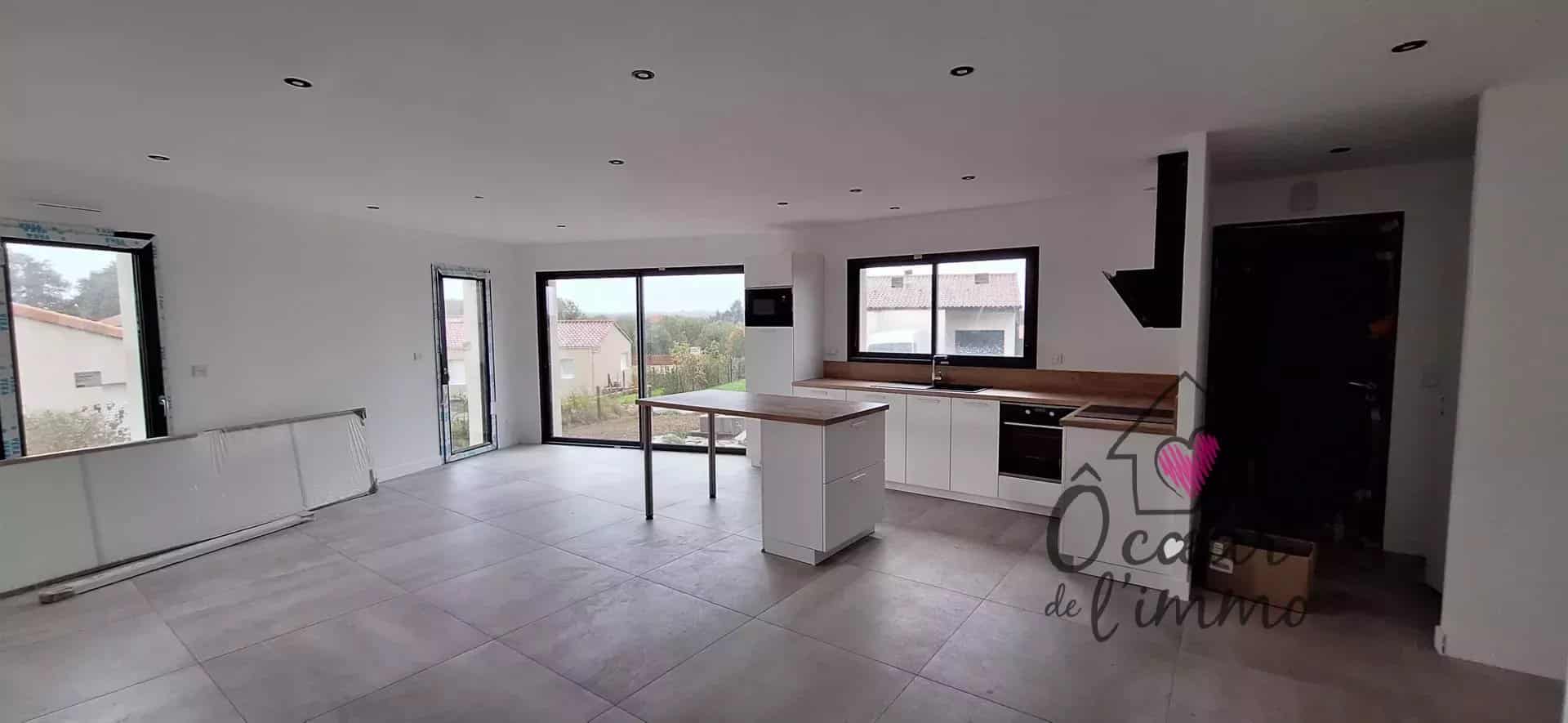 Maison 3 chambres  97m2 +  garage