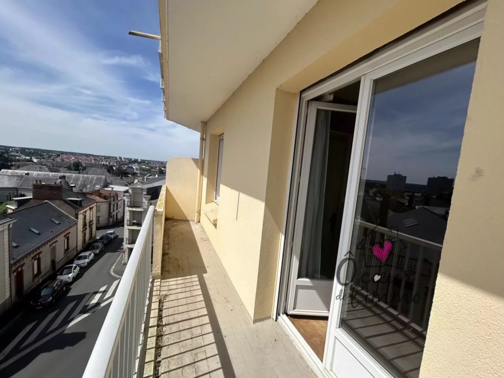 Appartement 3 pièces – 82 m² – Centre-ville