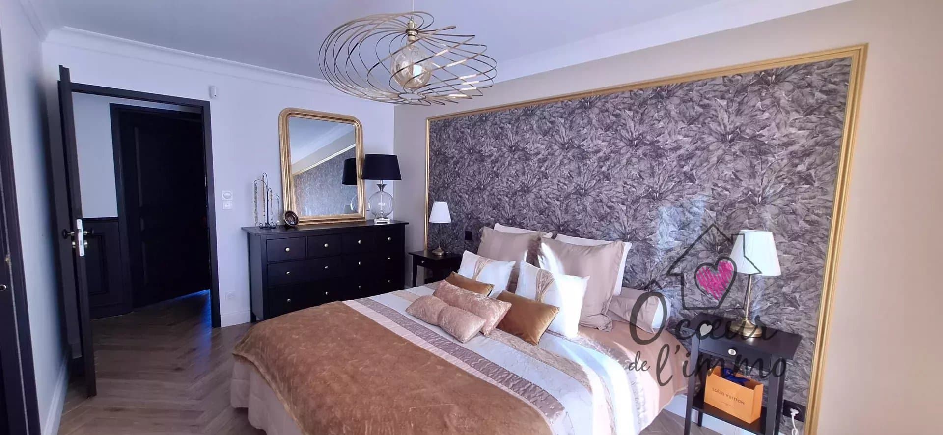 Maison  186m2 : 4 chambres + bureau