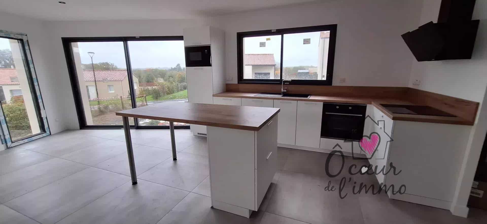 Maison 3 chambres  97m2 +  garage