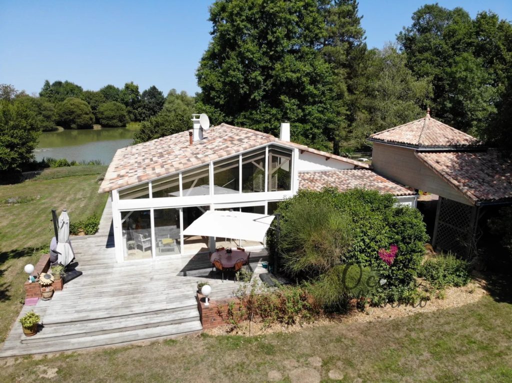PROPRIÉTÉ AVEC ETANG