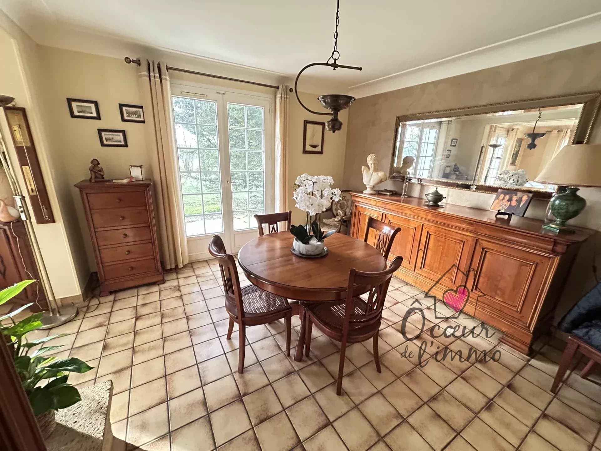 PAVILLON DE 124M2 SUR 4800M² DE TERRAIN