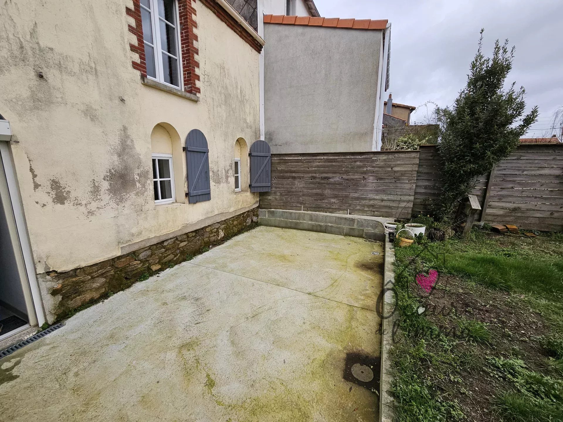 CHOLET MAISON MEUBLEE T3