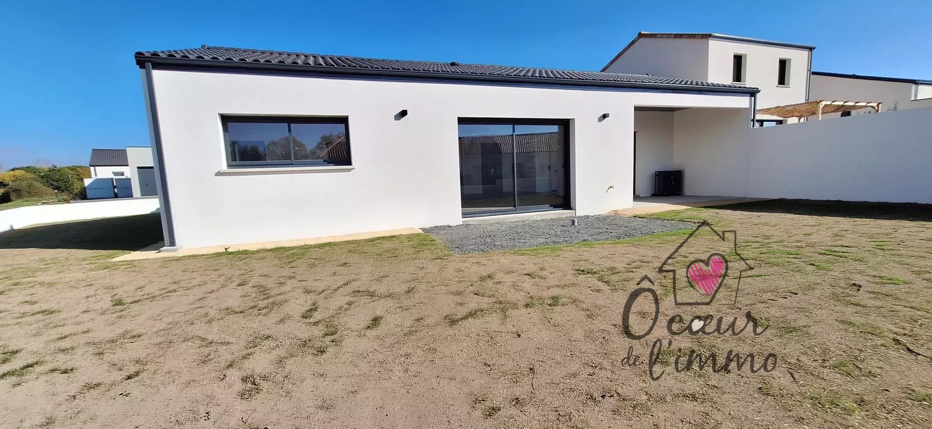 Plain pied de 2024 : 119 m2 + garage.