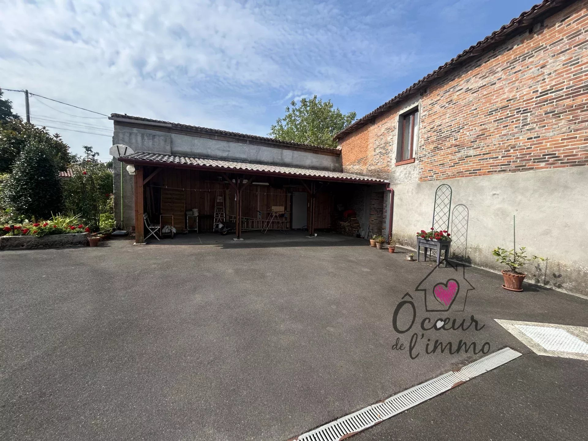 MAISON EN CAMPAGNE