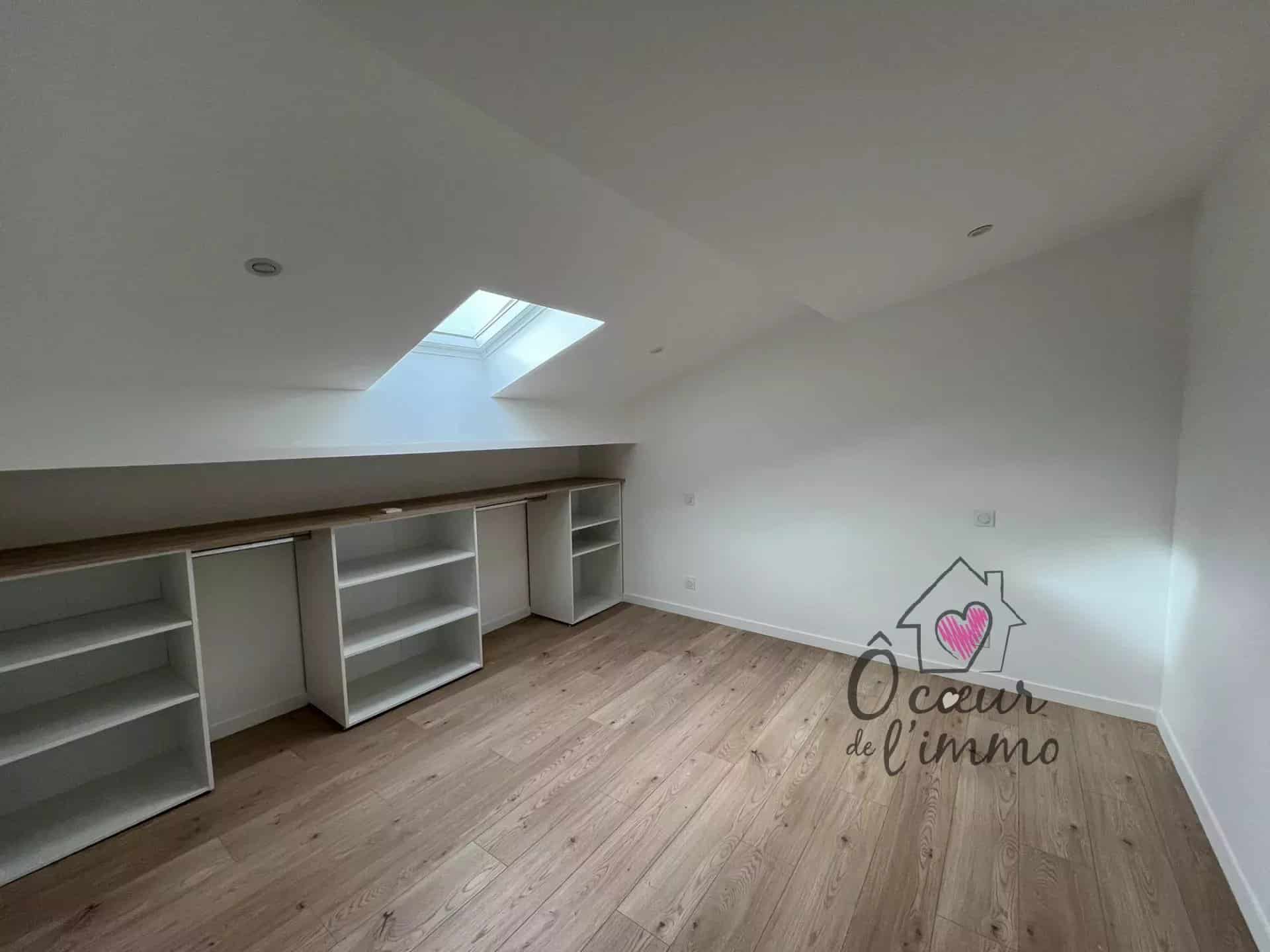 BEGROLLES EN MAUGES MAISON T5