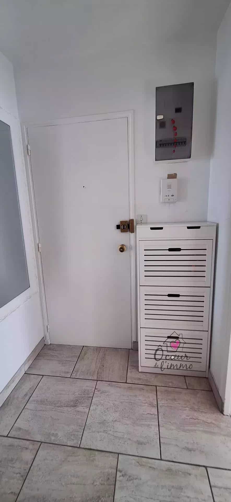 Appartement type 5 proche centre ville.