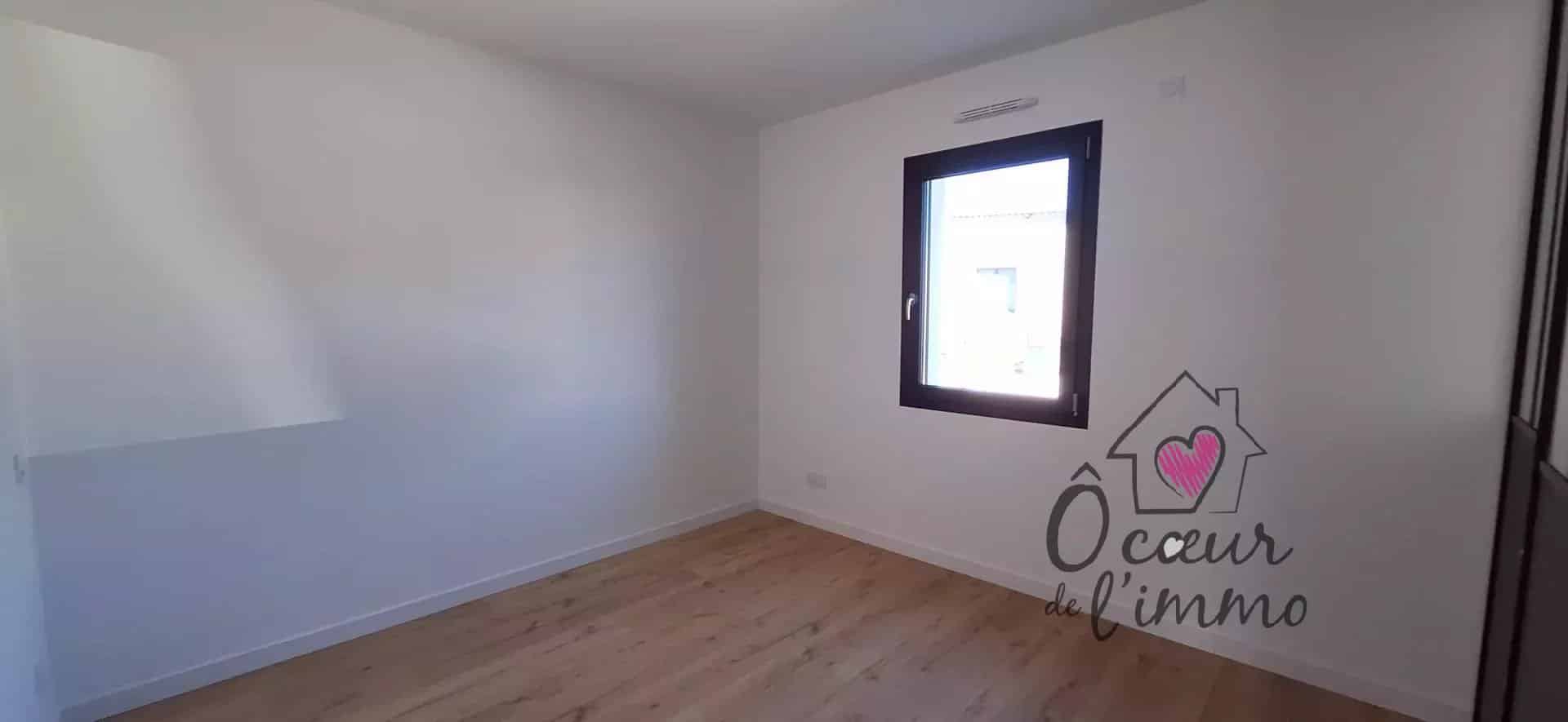 Plain pied de 2024 : 119 m2 + garage.