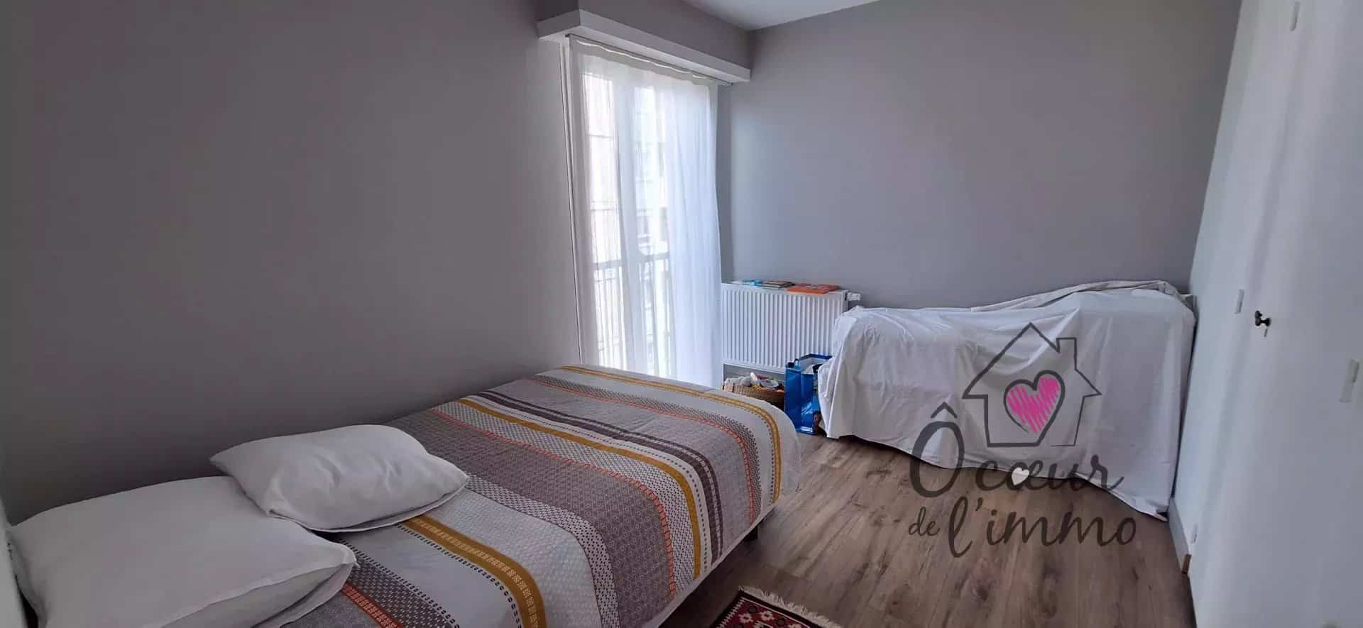Appartement type 5 proche centre ville.