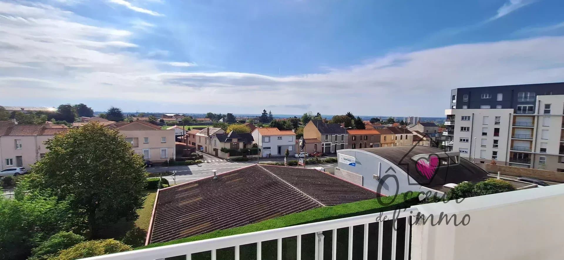 Appartement type 5 proche centre ville.