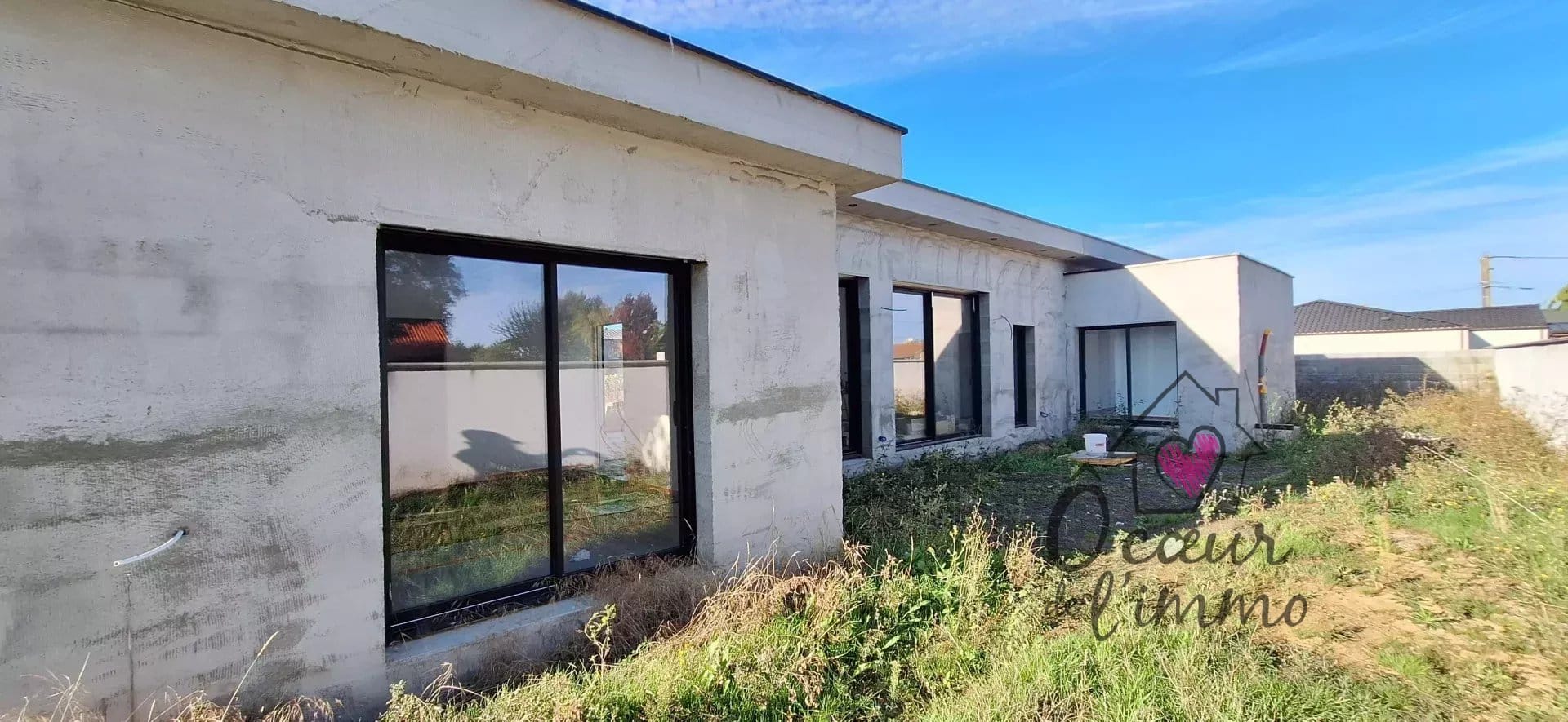 Plain pied moderne  :  139 m2 + garage 43 m2