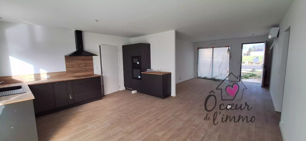 Plain pied 3 chambres  : 103 m2 +  garage