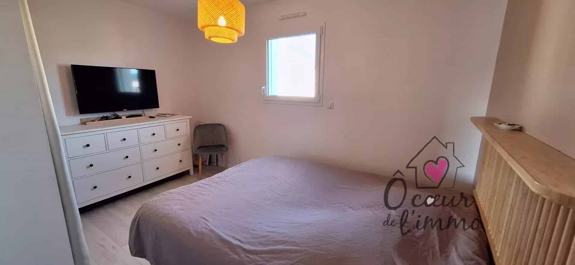 Plain pied de 2022 : 3 chambres  + garage.