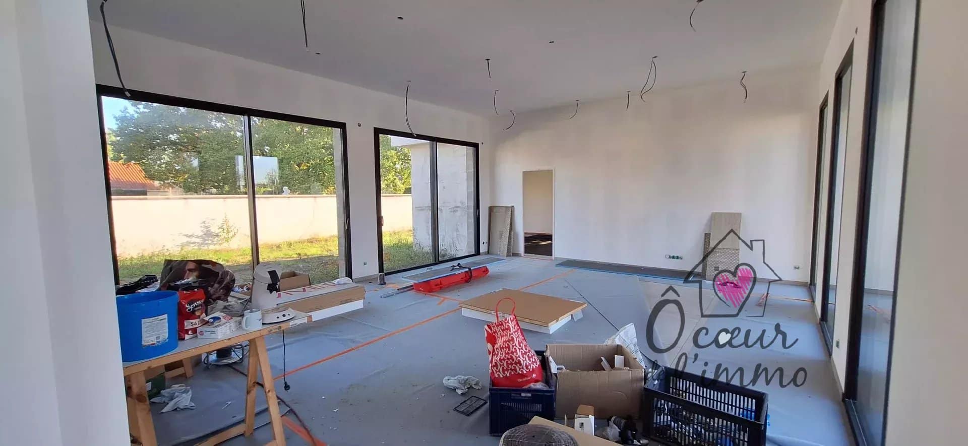 Plain pied moderne  :  139 m2 + garage 43 m2