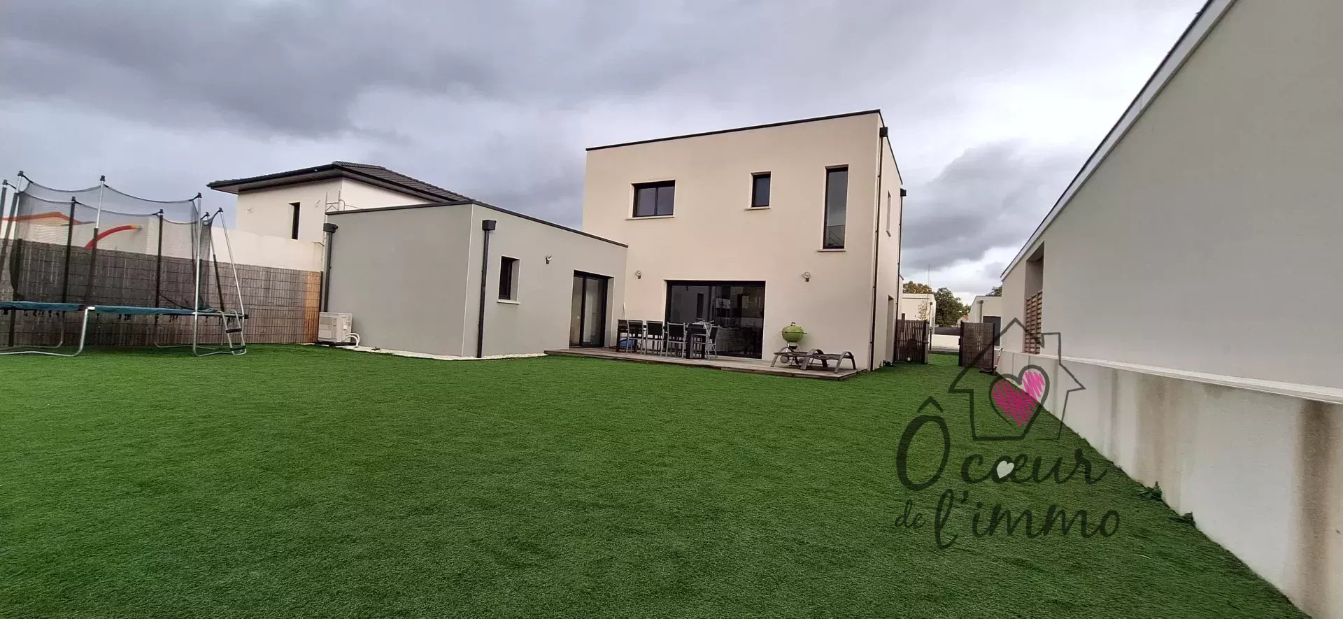 Maison  moderne : 4 chambres + garage