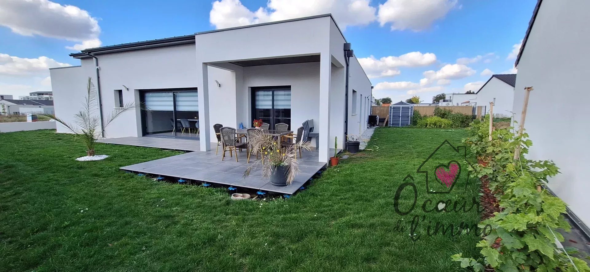 Plain pied 5 chambres 166m2 + garage.