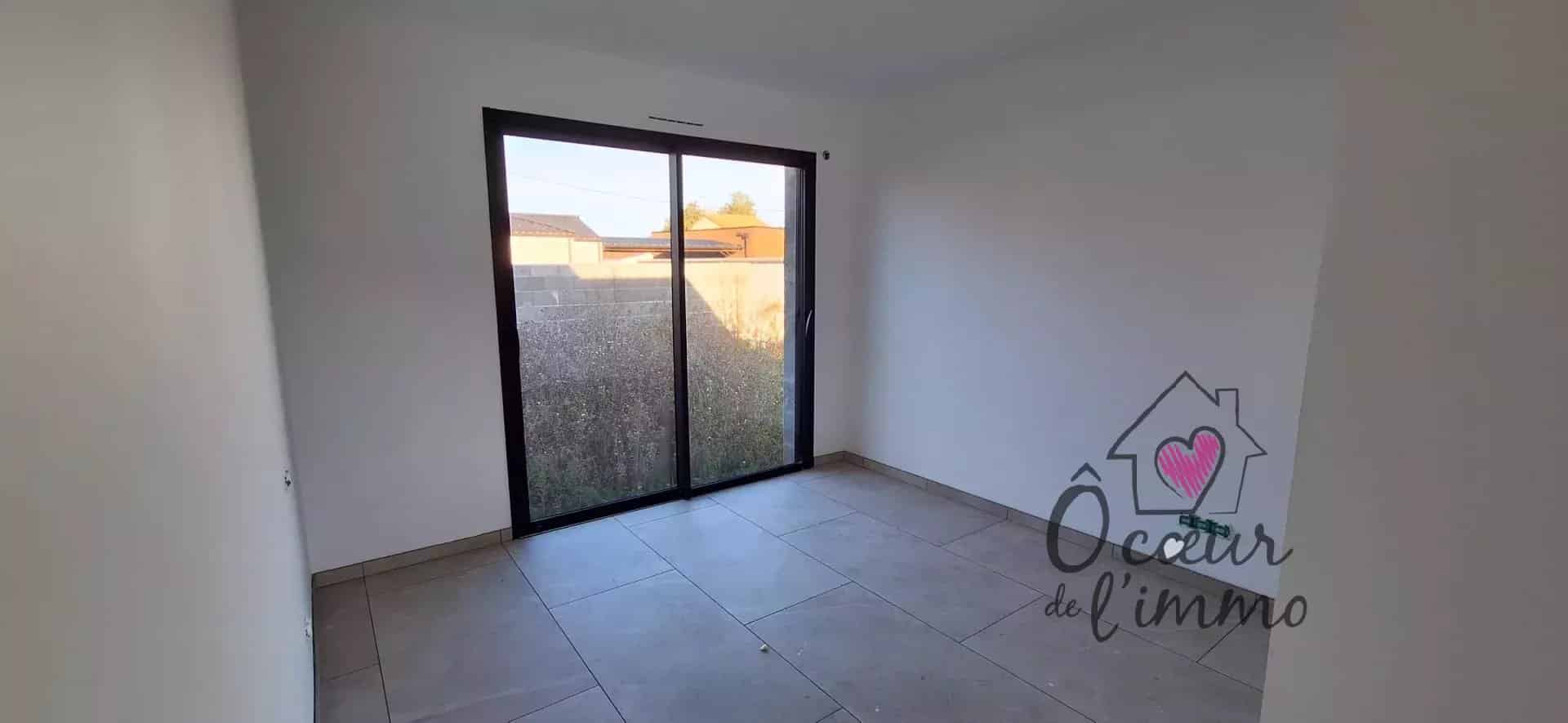 Plain pied moderne  :  139 m2 + garage 43 m2