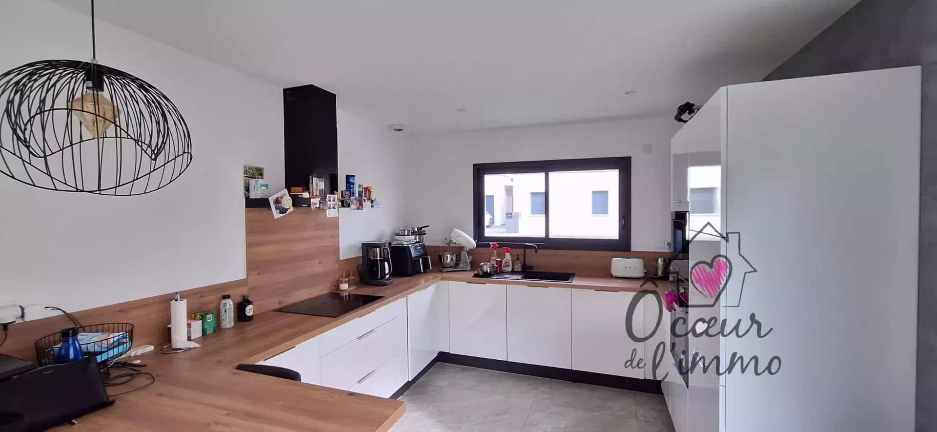 Maison  moderne : 4 chambres + garage