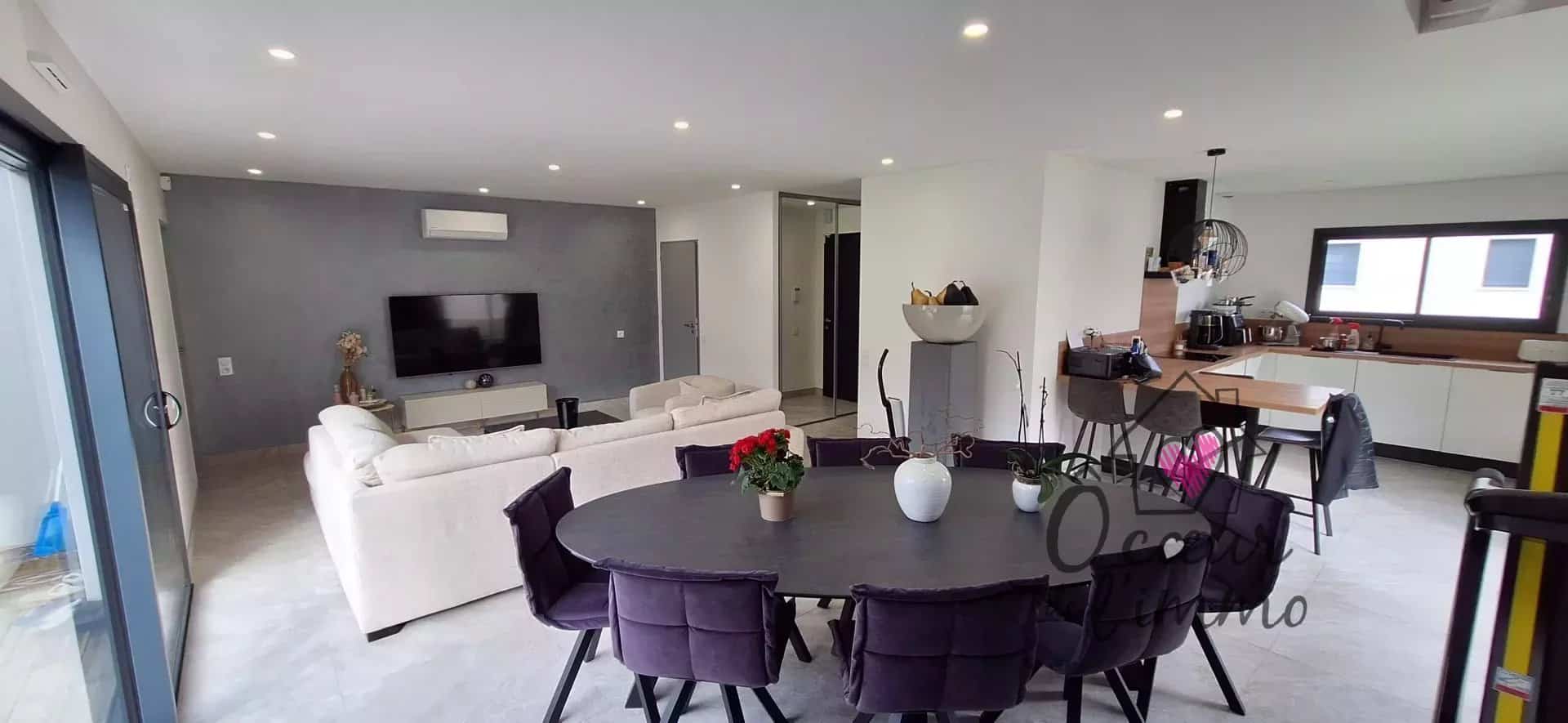 Maison  moderne : 4 chambres + garage