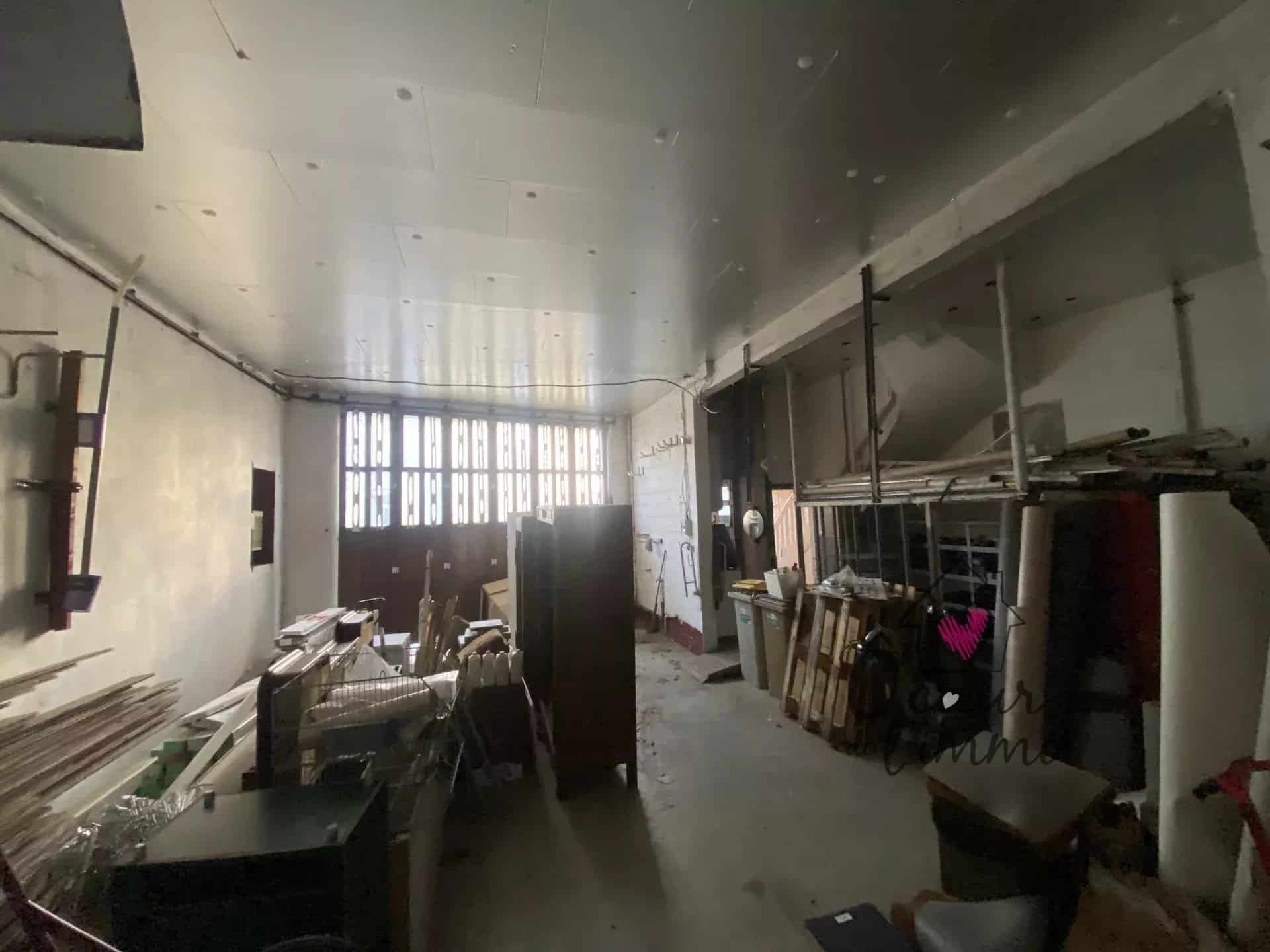 Maison à rénover entièrement – fort potentiel, 98 m² habitables + 110 m² de dépendances aménageables