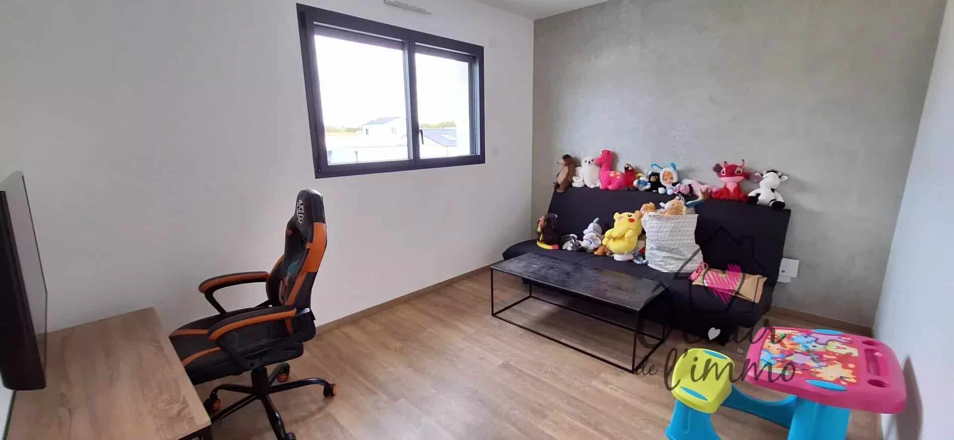 Maison  moderne : 4 chambres + garage