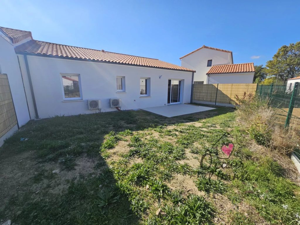 Plain pied  2025 3  chambres + garage